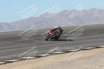 media/Oct-13-2025-Moto Forza (Mon) [[a66d839500]]/3-B Group/Session 2 (Bowl)/